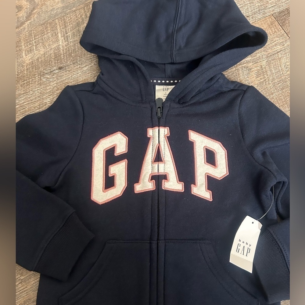 🌸 $10 SALE 🌸 BabyGap Logo Zip Hoodie Jacket - Picture 2 of 6